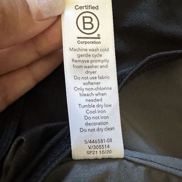 Athleta Printed Mesh Racer Run Short 4” XXSMALL Black Camo Pocket Built-in Brief - Picture 12 of 12